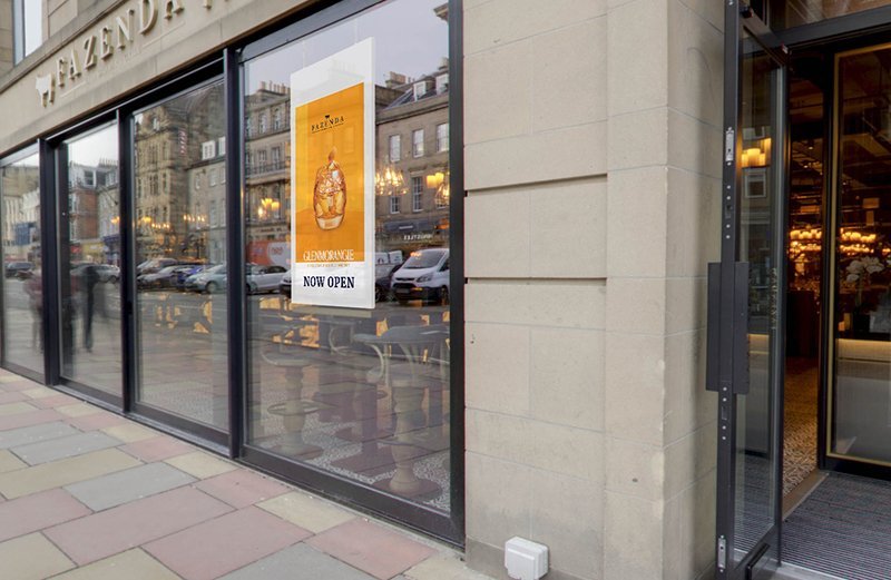 E-Screen Hanging Double Sided Window Displays Available In 43&Quot; 55&Quot; 5 Hanging Double Sided Window Displays Application Image Fazenda Outside