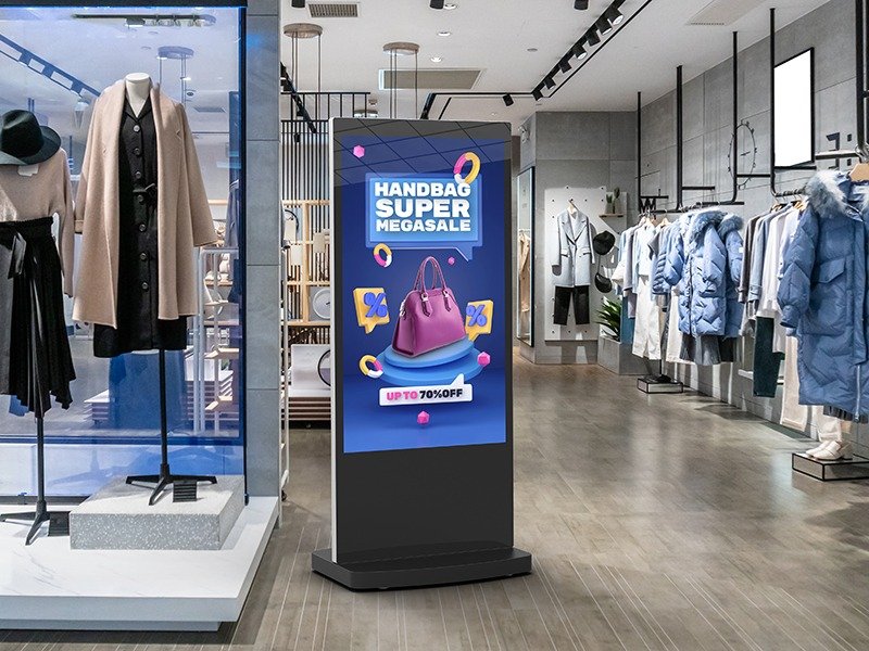 65” 4K Android Freestanding Digital Kiosk Poster 8 L65Uhd3 Application Image 1 002